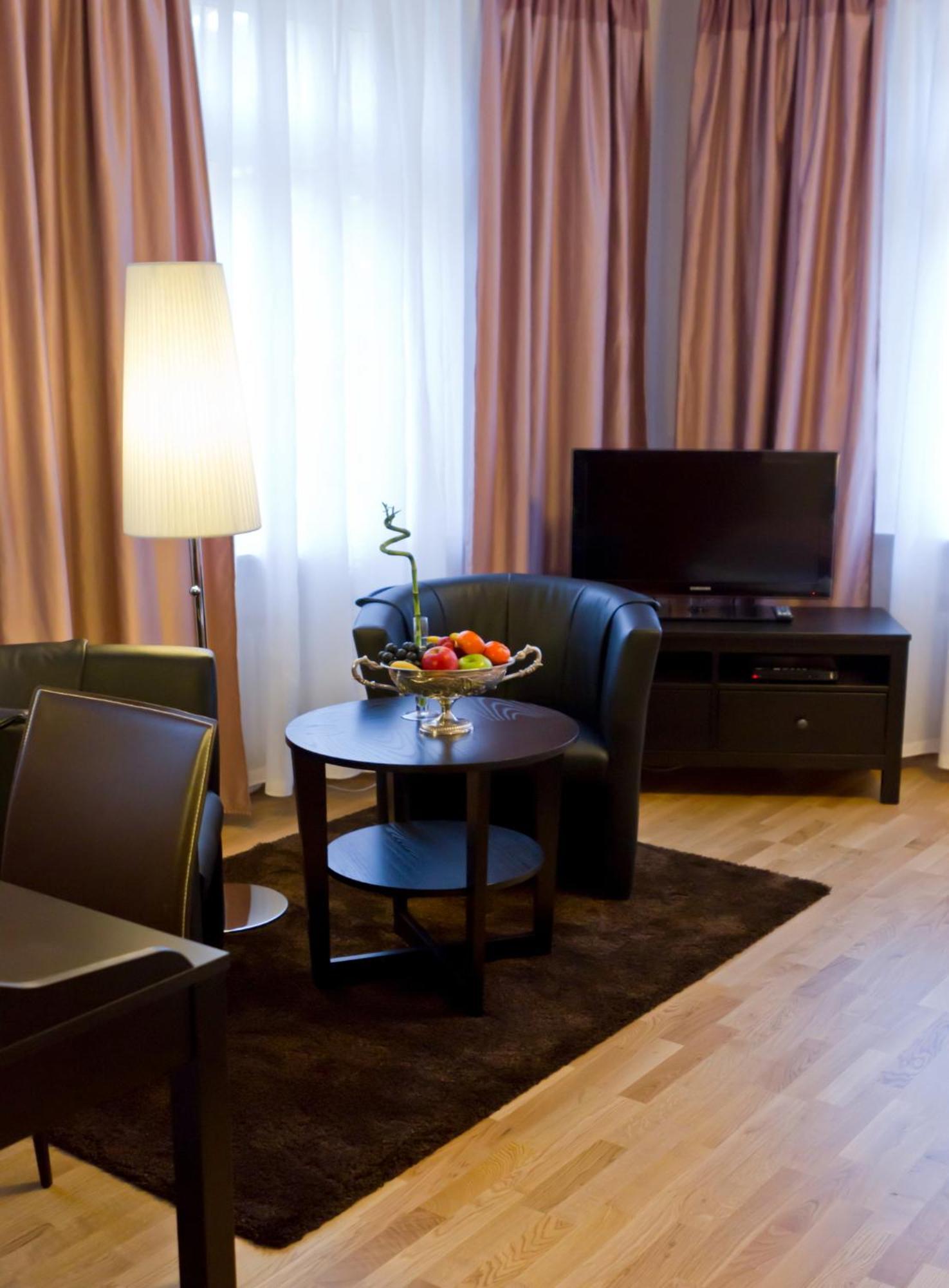 Suiten Hotel Dependance Laterne Baden-Baden Buitenkant foto