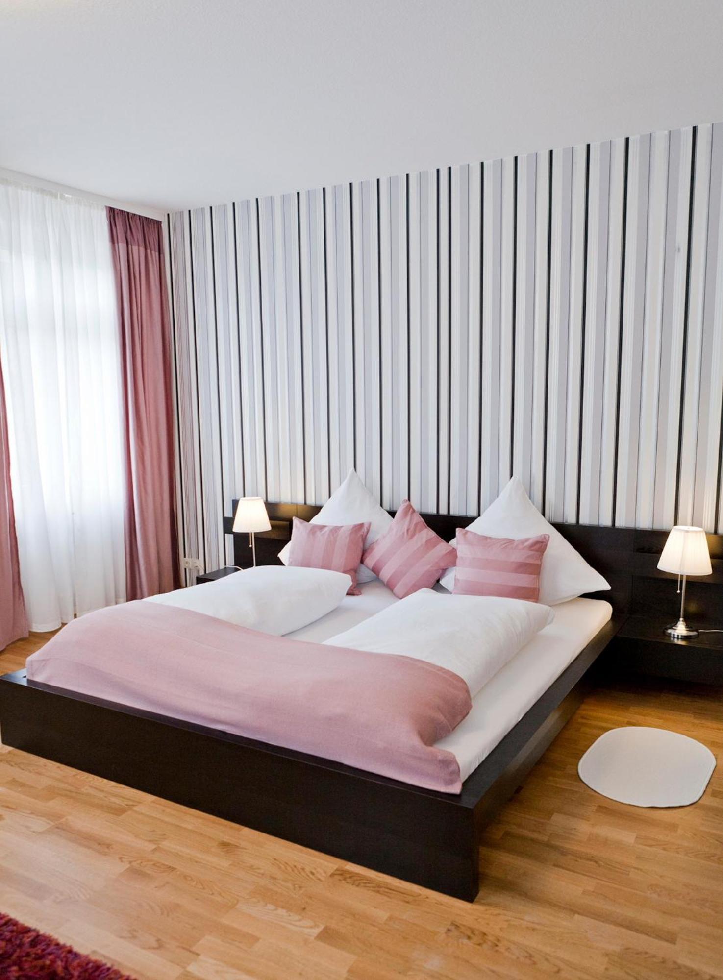 Suiten Hotel Dependance Laterne Baden-Baden Buitenkant foto