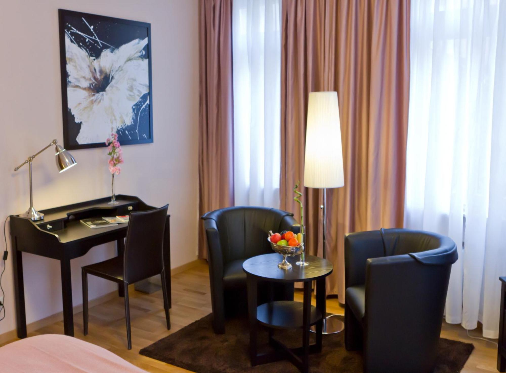 Suiten Hotel Dependance Laterne Baden-Baden Buitenkant foto